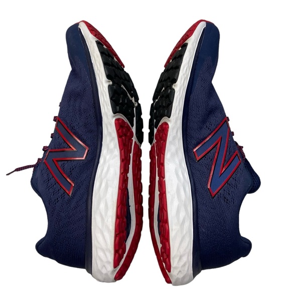 New Balance Fresh Foam 680V7 Running Shoe Finish Line 11 - Picture 4 of 11
